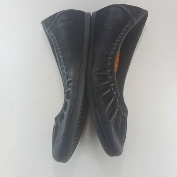 Beartraps Norma Round Toe Wedge Slip On Ballet Flats Women's 8.5 Black 1.5" Heel - Picture 7 of 9